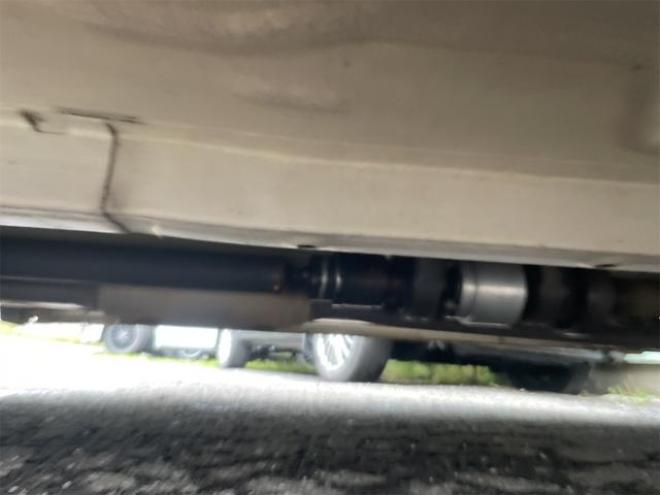 モコＳ　ＦＯＵＲ　４ＷＤ　キーレスエントリー　シートヒーター　ベンチシート　ＡＴ　盗難防止システム　ＡＢＳ　ＣＤ　衝突安全ボディ　エアコン（北海道） 4WD 660 5Dr