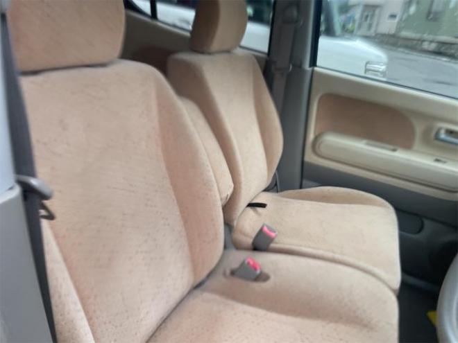 モコＳ　ＦＯＵＲ　４ＷＤ　キーレスエントリー　シートヒーター　ベンチシート　ＡＴ　盗難防止システム　ＡＢＳ　ＣＤ　衝突安全ボディ　エアコン（北海道） 4WD 660 5Dr