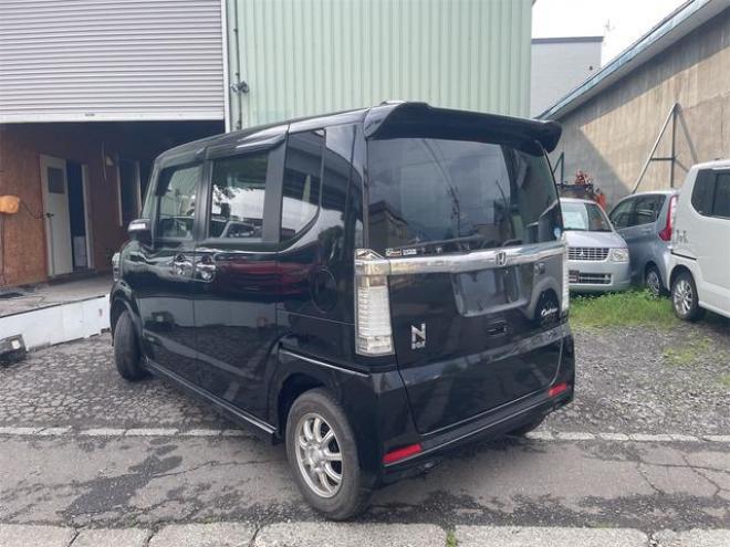 N-BOXカスタム Ｇ　ターボＳＳパッケージ　フルタイム４ＷＤ（北海道） 4WD 660 5Dr