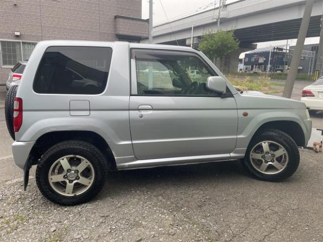 パジェロミニ　ＸＲ　４ＷＤ　電動格納ミラー　ＡＴ　アルミホイール　エアコン　パワーステアリング（北海道） 4WD 660 3Dr