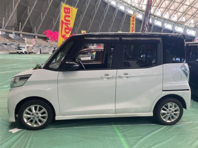 デイズルークスハイウェイスター　Ｘ　全周囲カメラ　両側スライドドア　ＴＶ　スマートキー　ＣＶＴ　アルミホイール　エアコン　パワーステアリング（北海道） 4WD 660 5Dr