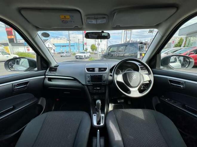 スイフト1.2 XG 4WD　プッシュスタート　スマートキー　オートエアコン　電動格納ミラー　前席シートヒーター　ETC 1200