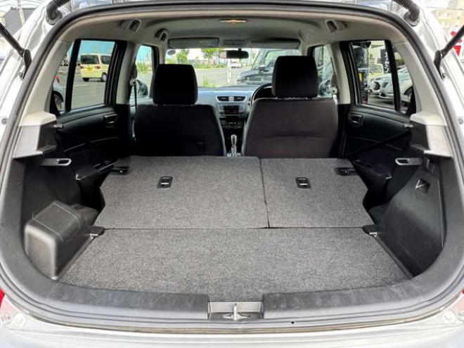 スイフト1.2 XG 4WD　プッシュスタート　スマートキー　オートエアコン　電動格納ミラー　前席シートヒーター　ETC 1200