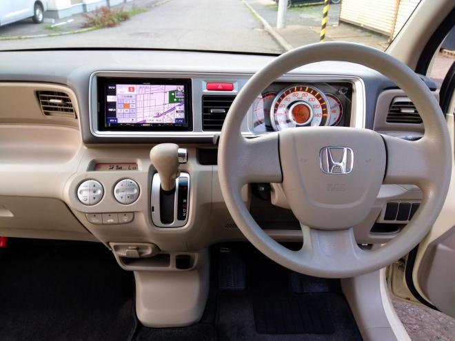 ライフライフ 4WDＧ特別仕様車　ＨＩＤスマートスペシャル ４ＷＤ　ＡＢＳ　スマートキー　ナビＴＶ　バックカメラ　ＨＩＤライト　リモコンスターター　夏冬タイヤ付　車検令和１０年７月 4WD 660 2Dr