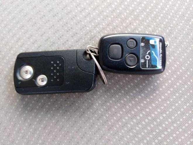 ライフライフ 4WDＧ特別仕様車　ＨＩＤスマートスペシャル ４ＷＤ　ＡＢＳ　スマートキー　ナビＴＶ　バックカメラ　ＨＩＤライト　リモコンスターター　夏冬タイヤ付　車検令和１０年７月 4WD 660 2Dr