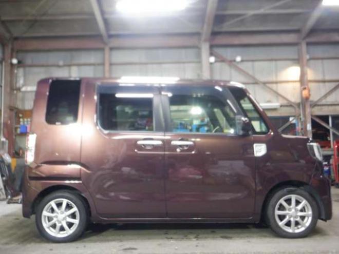 ウェイクX 4WD　本州仕入・ターボ・ナビ・TV・B/T・パワースライドドア・LEDヘッドライト・シートヒーター・ETC・アイドリングストップ・スマートキー・プッシュスタート・リア席サンシェード・ 660