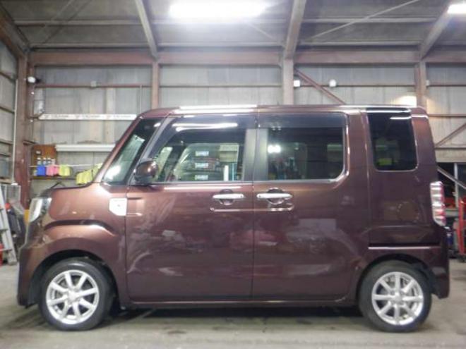 ウェイクX 4WD　本州仕入・ターボ・ナビ・TV・B/T・パワースライドドア・LEDヘッドライト・シートヒーター・ETC・アイドリングストップ・スマートキー・プッシュスタート・リア席サンシェード・ 660