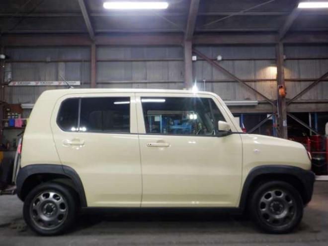 ハスラーG 4WD　本州仕入・修復歴なし・後期型・ナビ・TV・B/T・Bカメラ・レーダーブレーキサポート・シートヒーター・スマートキー・プッシュスタート・ライトレベライザー・オートエアコン・ 660
