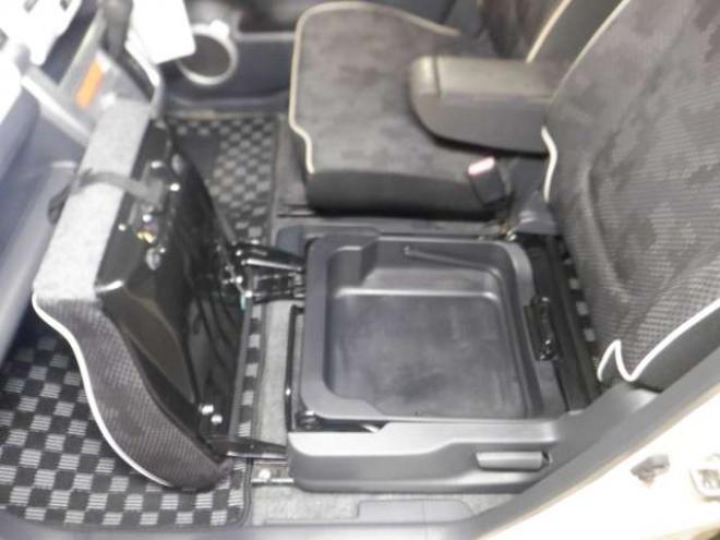 ハスラーG 4WD　本州仕入・修復歴なし・後期型・ナビ・TV・B/T・Bカメラ・レーダーブレーキサポート・シートヒーター・スマートキー・プッシュスタート・ライトレベライザー・オートエアコン・ 660