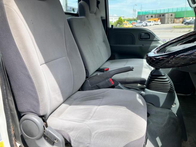 エルフ中古　1.5t平ボディ　4WD　小型トラック