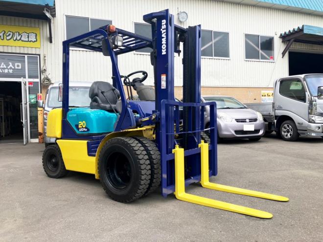 フォークリフトコマツ　中古　FD20LC-14　建機