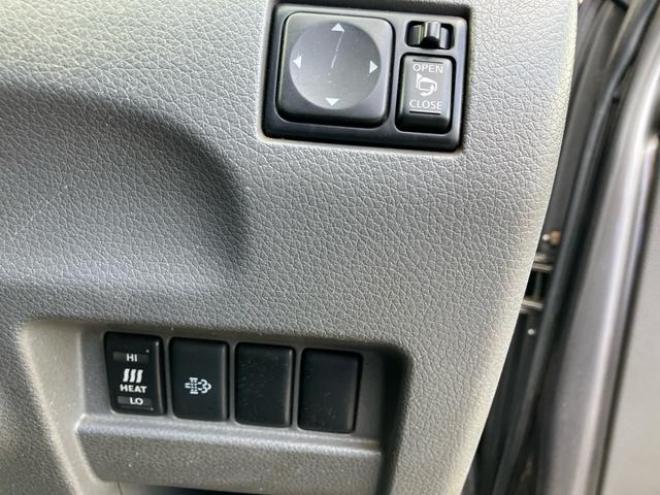 キャラバンバンNV350 スーパーロングＤＸターボ　４ＷＤ　ロングハイルーフ標準仕様　キーレス　ＴＶ付ナビ　Ｂｌｕｅｔｏｏｔｈ　エンジンスターター（北海道） 4WD 2500(D) 4Dr