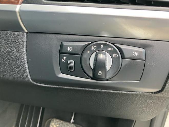 BMWＸ６ ｘＤｒｉｖｅ　３５ｉ　４ＷＤ　社外アルミ　バックカメラ　サンルーフ　ツインターボ（北海道） 4WD 3000 5Dr