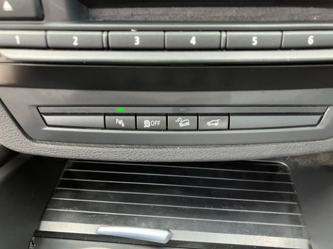 BMWＸ６ ｘＤｒｉｖｅ　３５ｉ　４ＷＤ　社外アルミ　バックカメラ　サンルーフ　ツインターボ（北海道） 4WD 3000 5Dr