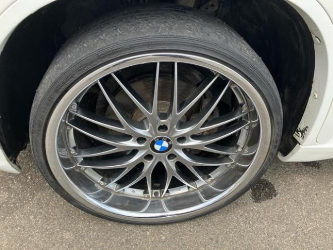 BMWＸ６ ｘＤｒｉｖｅ　３５ｉ　４ＷＤ　社外アルミ　バックカメラ　サンルーフ　ツインターボ（北海道） 4WD 3000 5Dr
