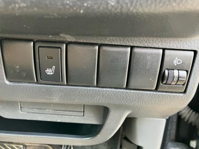 モコＳ　ＦＯＵＲ　４ＷＤ（北海道） 4WD 660 5Dr