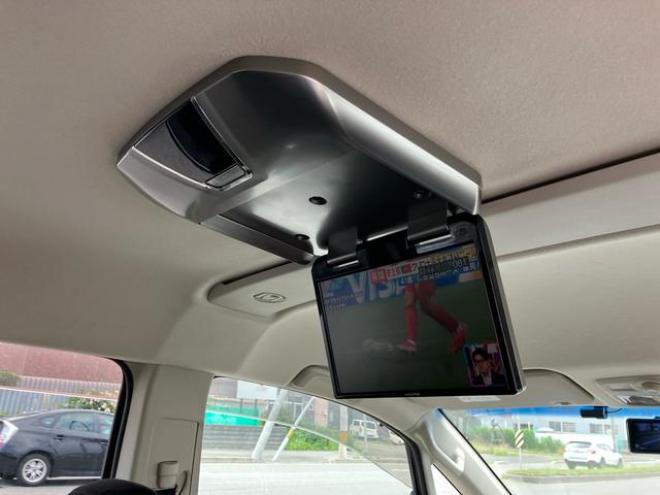 デリカＤ：５ Ｇ　プレミアム　４ＷＤ　フロントガード　ルーフラック　バックカメラ　マットタイヤ　社外アルミ　ＴＶ付ナビ　ＥＴＣ（北海道） 4WD 2400 5Dr