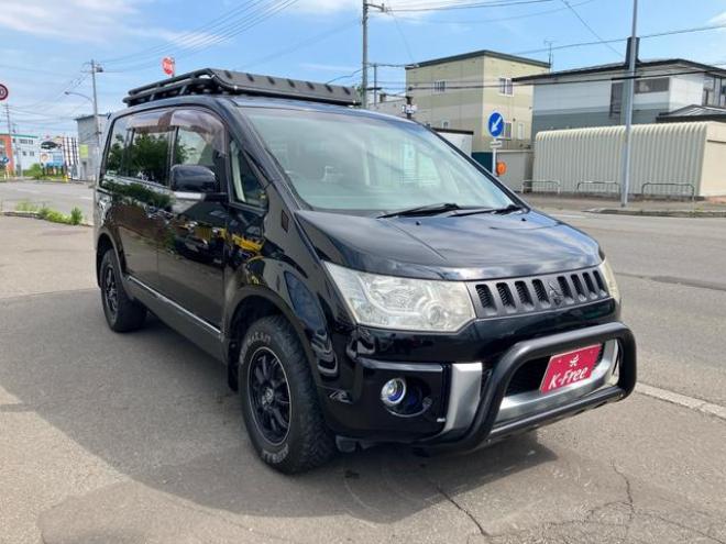 デリカＤ：５ Ｇ　プレミアム　４ＷＤ　フロントガード　ルーフラック　バックカメラ　マットタイヤ　社外アルミ　ＴＶ付ナビ　ＥＴＣ（北海道） 4WD 2400 5Dr