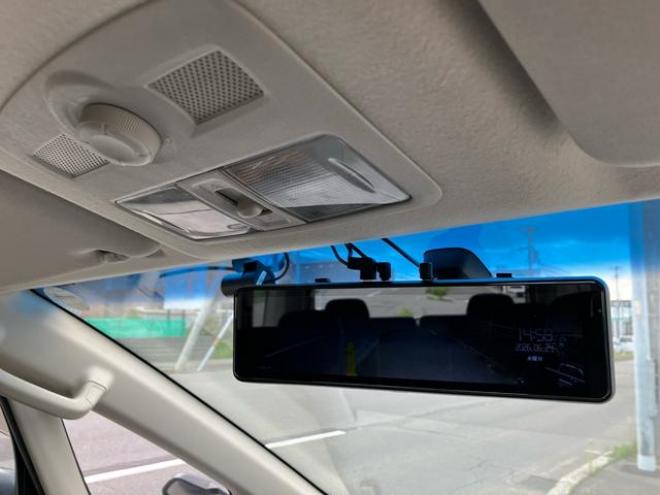 デリカＤ：５ Ｇ　プレミアム　４ＷＤ　フロントガード　ルーフラック　バックカメラ　マットタイヤ　社外アルミ　ＴＶ付ナビ　ＥＴＣ（北海道） 4WD 2400 5Dr