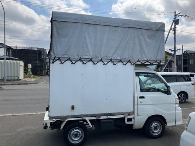 サンバートラック 　４ＷＤ　エアコン　パワステ　パワーウインドウ　コンテナ幌車　ハイルーフ幌車（北海道） 4WD 660 2Dr