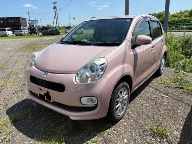 パッソ車検２年付き！gパッケージ4WD 4WD 1000 5Dr
