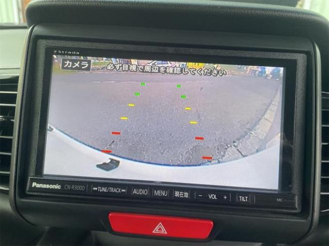 N-BOXカスタム ２トーンカラースタイル Ｇ・Ｌパッケージ ４ＷＤ 後期 フルセグナビ Ｒカメラ パワースライド セカンドシートスライドタイプ ＨＩＤ（北海道） 4WD 660 5Dr