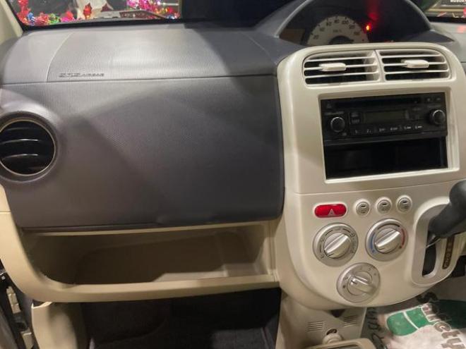 eKワゴンＭ ４ＷＤ キーレス付 ベンチシートフルフラット ダブルエアバック ＰＳ 全席パワーウインドウ 寒冷地仕様車 オートエアコン 運転席エアバック セキュリティーアラーム フルタイム４ＷＤ 衝突安全ボディ（北海道） 4WD 660 5Dr
