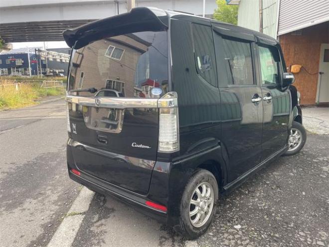 N-BOXカスタム Ｇ ターボＳＳパッケージ フルタイム４ＷＤ（北海道） 4WD 660 5Dr