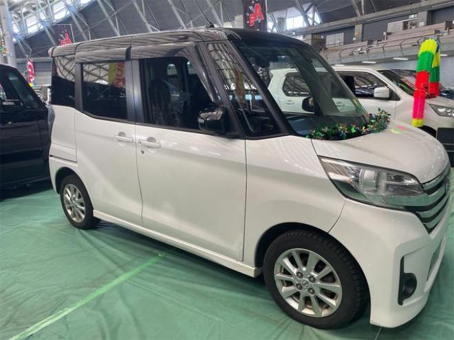 デイズルークスハイウェイスター Ｘ 全周囲カメラ 両側スライドドア ＴＶ スマートキー ＣＶＴ アルミホイール エアコン パワーステアリング（北海道） 4WD 660 5Dr