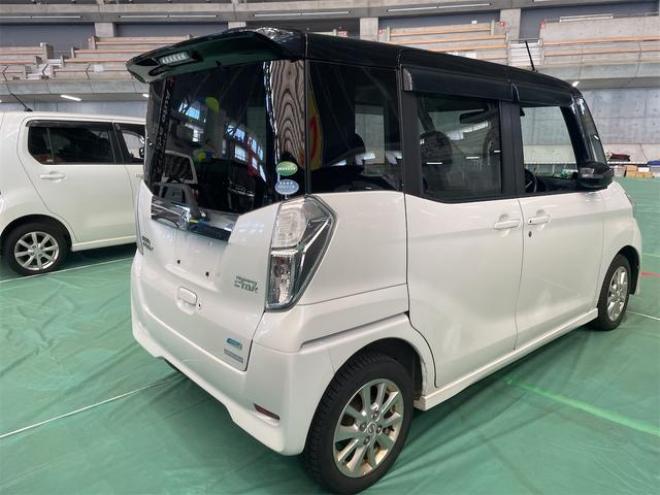 デイズルークスハイウェイスター Ｘ 全周囲カメラ 両側スライドドア ＴＶ スマートキー ＣＶＴ アルミホイール エアコン パワーステアリング（北海道） 4WD 660 5Dr