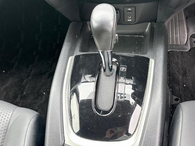 エクストレイル2.0 20XハイブリッドEブレーキPKG 4WD　ローンが不安な方＜優遇ローン＞本州仕入 寒冷地仕様 　純正ナビ　フルセグ 4WD 2000 5Dr
