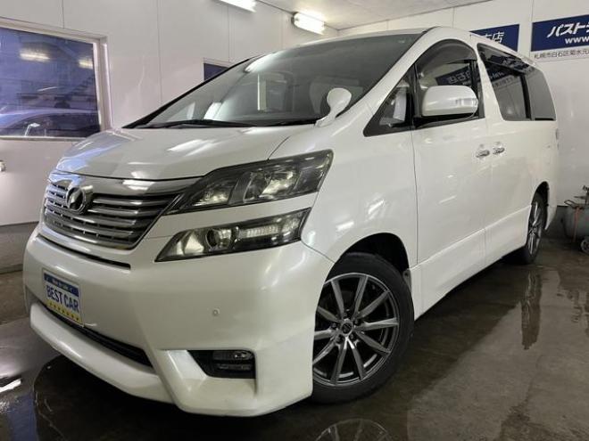 ヴェルファイア２．４Ｚ　寒冷地仕様　禁煙車　リアフリップダウンモニター　ＳＭＡＣＫ１８インチＡＷ　社外１６ＡＷ＋スタッドレスタイヤ付　パワースライドドア　純正ＨＤＤナビ　地デジ　ＤＶＤ再生　Ｂｌｕｅｔｏｏｔｈ　バックカメラ 4WD 2400 5Dr