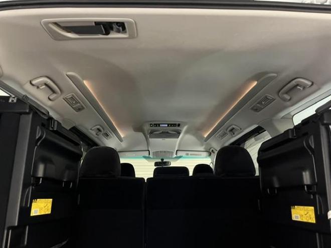 ヴェルファイア２．４Ｚ　寒冷地仕様　禁煙車　リアフリップダウンモニター　ＳＭＡＣＫ１８インチＡＷ　社外１６ＡＷ＋スタッドレスタイヤ付　パワースライドドア　純正ＨＤＤナビ　地デジ　ＤＶＤ再生　Ｂｌｕｅｔｏｏｔｈ　バックカメラ 4WD 2400 5Dr