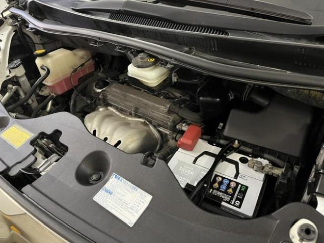 ヴェルファイア２．４Ｚ　寒冷地仕様　禁煙車　リアフリップダウンモニター　ＳＭＡＣＫ１８インチＡＷ　社外１６ＡＷ＋スタッドレスタイヤ付　パワースライドドア　純正ＨＤＤナビ　地デジ　ＤＶＤ再生　Ｂｌｕｅｔｏｏｔｈ　バックカメラ 4WD 2400 5Dr