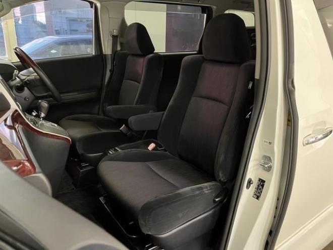 ヴェルファイア２．４Ｚ　寒冷地仕様　禁煙車　リアフリップダウンモニター　ＳＭＡＣＫ１８インチＡＷ　社外１６ＡＷ＋スタッドレスタイヤ付　パワースライドドア　純正ＨＤＤナビ　地デジ　ＤＶＤ再生　Ｂｌｕｅｔｏｏｔｈ　バックカメラ 4WD 2400 5Dr
