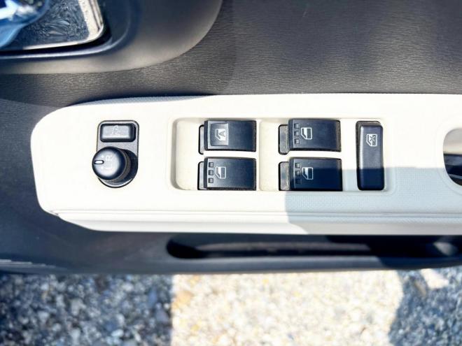ミラココア660プラスX 4WD　ローンが不安な方＜優遇ローン＞1年保証　寒冷地仕様　純正オーディオ 4WD 660 5Dr