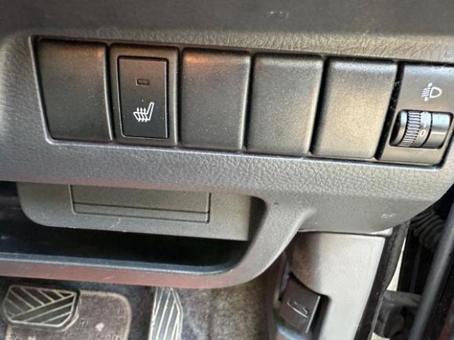 モコ4WD X FOUR  フルセグナビ　バックカメラ　Bluetooth DVD再生　スマートキー 4WD 660 5Dr