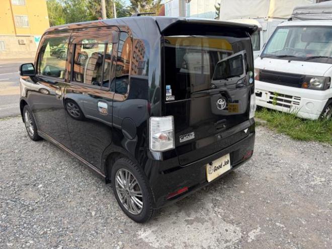 ピクシススペースカスタムX 4WD 660 5Dr