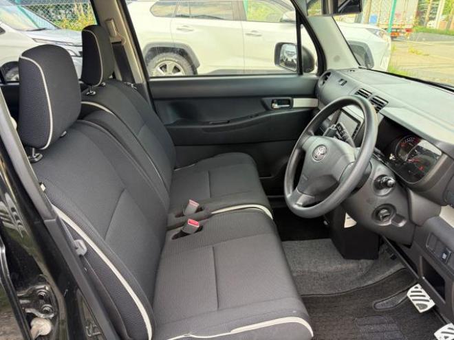 ピクシススペースカスタムX 4WD 660 5Dr
