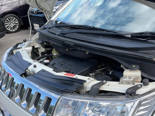 デリカD5 2.2DT Dパワーパッケージ 4WD ローンが不安な方＜優遇ローン＞ 本州仕入 寒冷地仕様 ナビ　後席モニター 4WD 2300 5Dr
