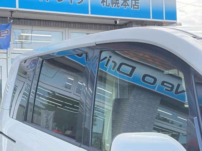 デリカD5 2.2DT Dパワーパッケージ 4WD ローンが不安な方＜優遇ローン＞ 本州仕入 寒冷地仕様 ナビ　後席モニター 4WD 2300 5Dr