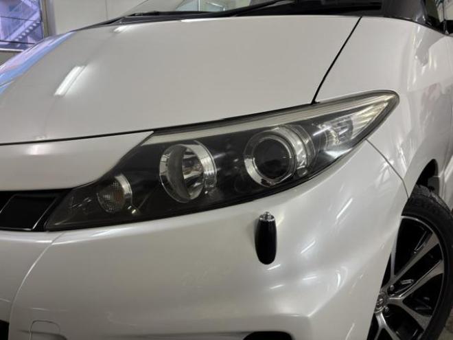 エスティマアエラス　本州仕入　禁煙車　ブラックルーフ＆サンルーフ　アルパイン製リアフリップダウンモニター　純正ナビ　地デジ　Ｂｌｕｅｔｏｏｔｈ　バックカメラ　両側パワースライドドア　純正１８インチＡＷ　ドライブレコーダー 4WD 2400 5Dr