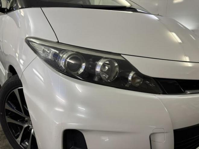 エスティマアエラス　本州仕入　禁煙車　ブラックルーフ＆サンルーフ　アルパイン製リアフリップダウンモニター　純正ナビ　地デジ　Ｂｌｕｅｔｏｏｔｈ　バックカメラ　両側パワースライドドア　純正１８インチＡＷ　ドライブレコーダー 4WD 2400 5Dr