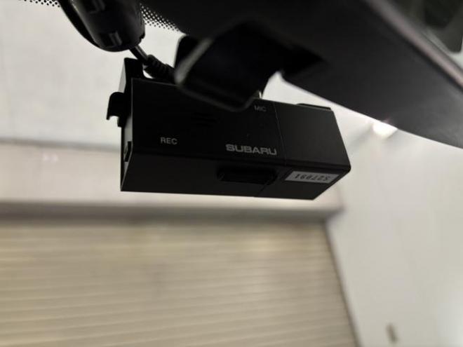 レガシィワゴン２．５ｉ　Ｂスポーツアイサイト　Ｇパッケージ　本州仕入　ワンオーナー　禁煙車　衝突軽減アイサイト　車線逸脱警報　純正１７インチＡＷ　社外１６ＡＷ＋スタッドレスタイヤ付　カロッツェリアナビ　地デジ　Ｂｌｕｅｔｏｏｔｈ　バックカメラ　ドラレコ 4WD 2500 5Dr