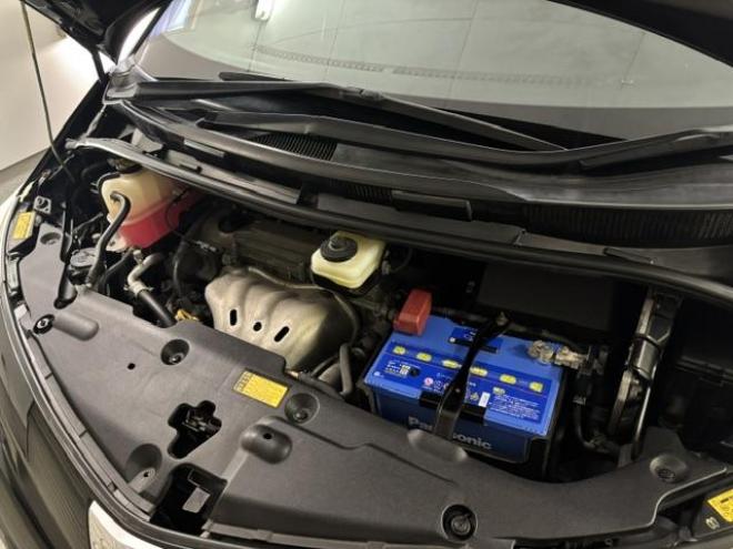 エスティマアエラス　プレミアムエディション　寒冷地仕様　禁煙車　純正リアフリップダウンモニター　純正ナビ　地デジ　Ｂｌｕｅｔｏｏｔｈ　バックカメラ　両側パワースライドドア　純正１８インチＡＷ　前後ドライブレコーダー　エンジンスターター　ＥＴＣ 4WD 2400 5Dr