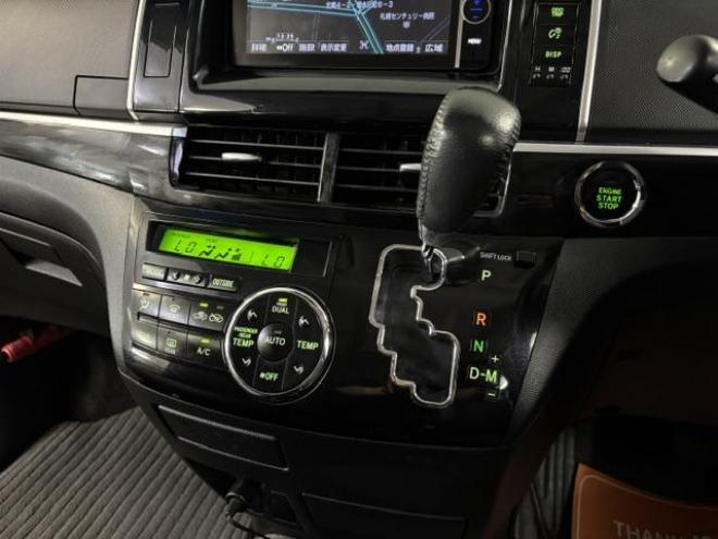 エスティマアエラス　プレミアムエディション　寒冷地仕様　禁煙車　純正リアフリップダウンモニター　純正ナビ　地デジ　Ｂｌｕｅｔｏｏｔｈ　バックカメラ　両側パワースライドドア　純正１８インチＡＷ　前後ドライブレコーダー　エンジンスターター　ＥＴＣ 4WD 2400 5Dr