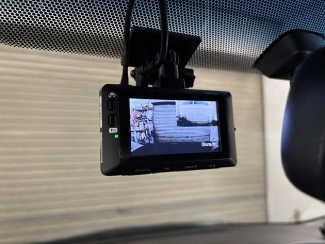 エスティマアエラス　プレミアムエディション　寒冷地仕様　禁煙車　純正リアフリップダウンモニター　純正ナビ　地デジ　Ｂｌｕｅｔｏｏｔｈ　バックカメラ　両側パワースライドドア　純正１８インチＡＷ　前後ドライブレコーダー　エンジンスターター　ＥＴＣ 4WD 2400 5Dr