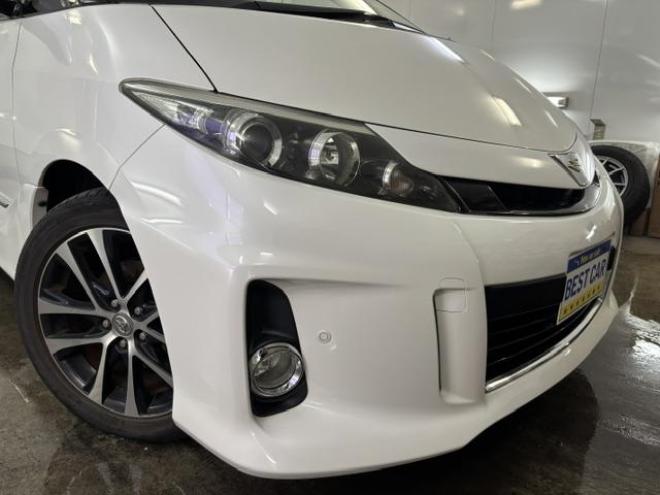 エスティマアエラス　プレミアムエディション　本州仕入　禁煙車　パワーバックドア　両側パワースライドドア　純正ナビ　地デジ　Ｂｌｕｅｔｏｏｔｈ　バックカメラ　純正ブラックハーフレザーシート　純正１８インチＡＷ　社外１６ＡＷ＋スタッドレスタイヤ付 4WD 2400 5Dr
