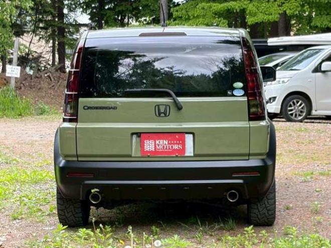 クロスロード2.0 20X HIDエディション 4WD　パワステ　パワーウィンドウ　アルミホイール　エアコン　ABS　バックカメラ　キーレスエントリー　3列シート　盗難防止装置　横滑り防止装置　ディスチャージドランプ　全塗装済 2000
