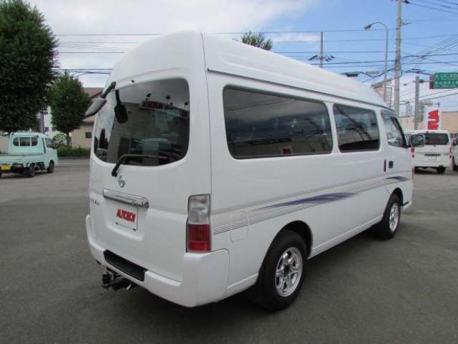 キャラバン3.0 GX スーパーロングボディ ハイルーフ ディーゼルターボ 4WD　ヒッチメンバー/3段ステップ/ベバストヒーター/ルーフベンチレーション/パートタイム4WD/リヤヒーター&クーラー/キーレス/パワーウィンドウ 3000